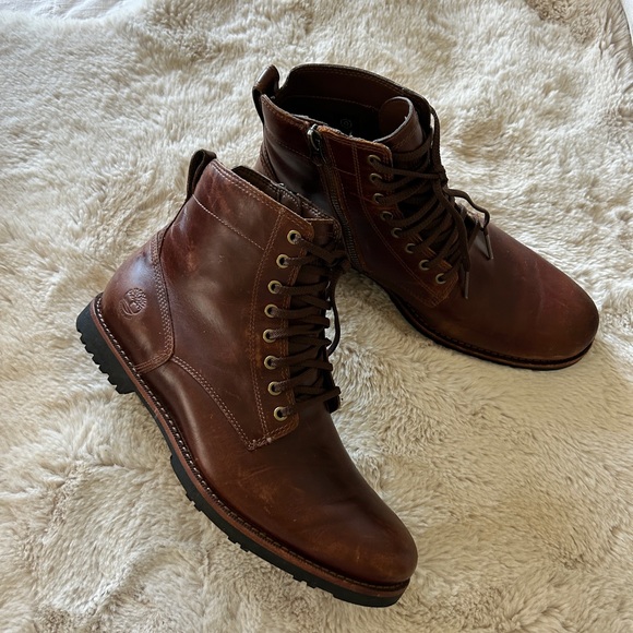 Men’s Timberland Brown Leather Dress Boots - Picture 2 of 6